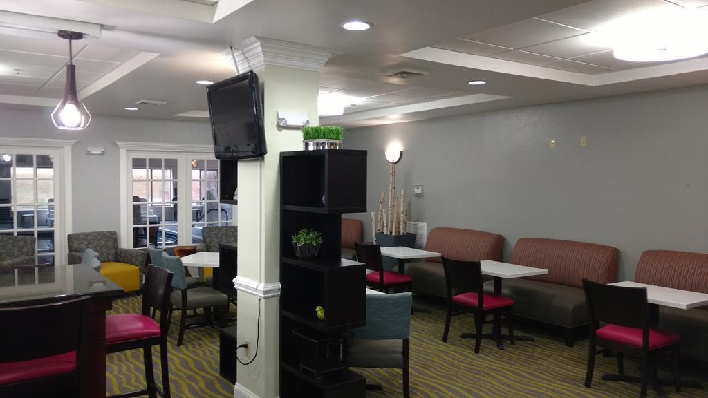 Comfort Suites Abingdon I-81 Esterno foto