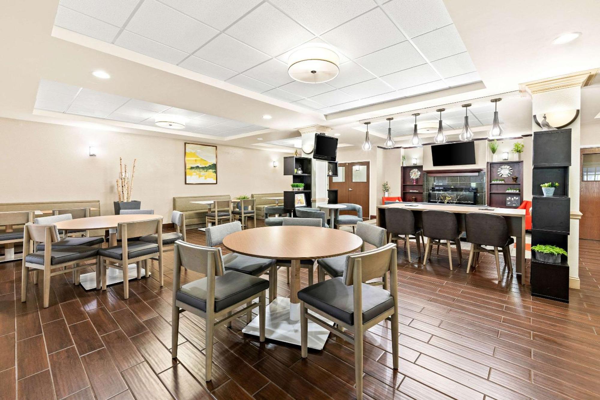 Comfort Suites Abingdon I-81 Esterno foto