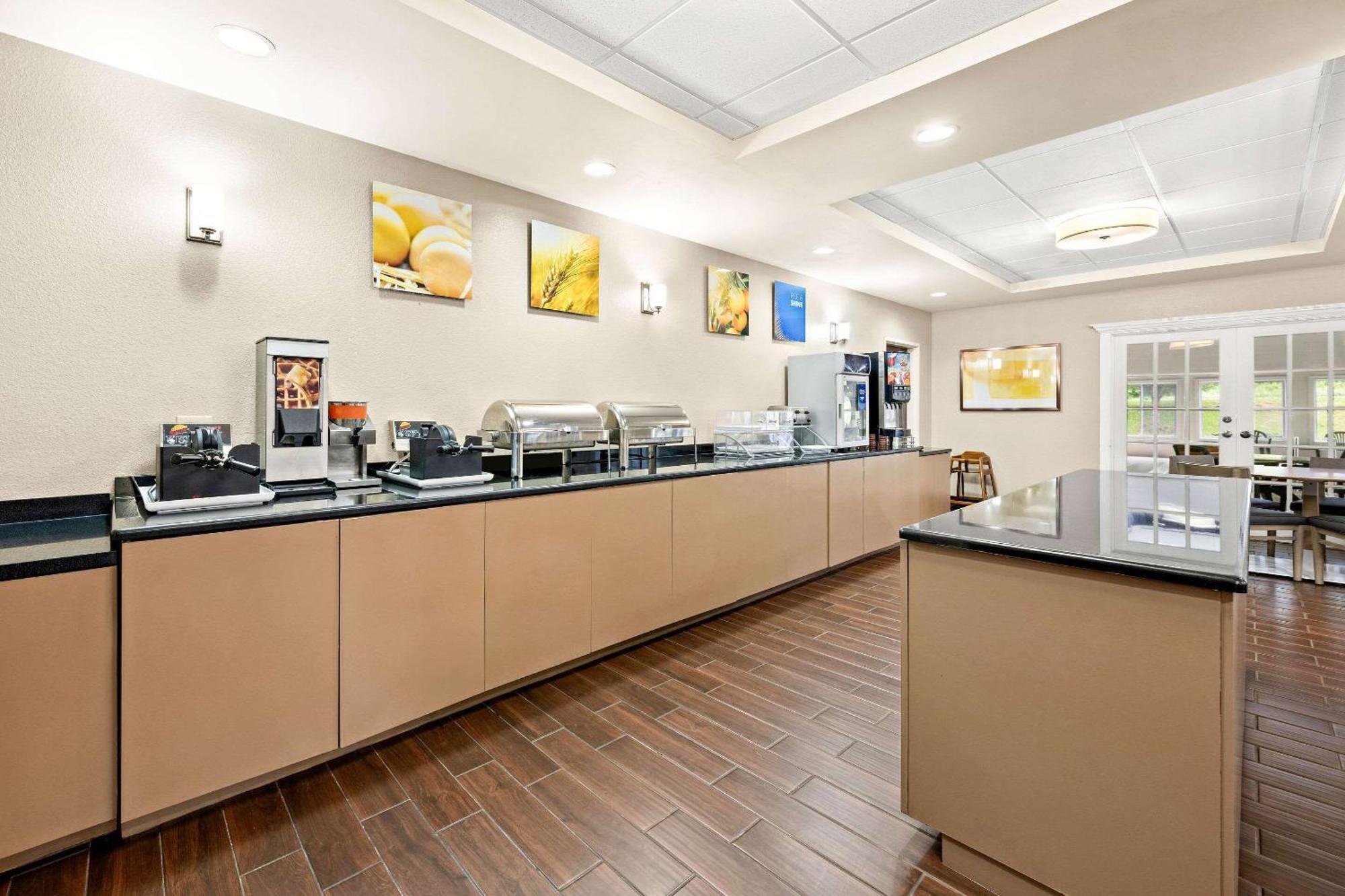 Comfort Suites Abingdon I-81 Esterno foto