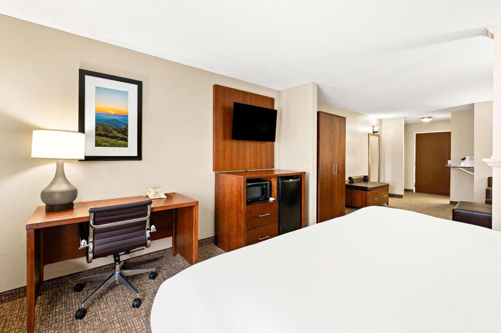 Comfort Suites Abingdon I-81 Esterno foto